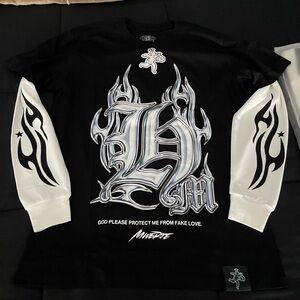 Black and White Long Sleeve Tee